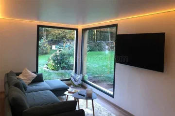 Interior de casa contenedor: salón