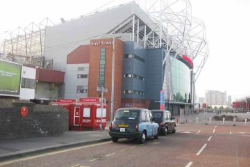old-trafford-quioscos-comerciales-37156_4.jpg